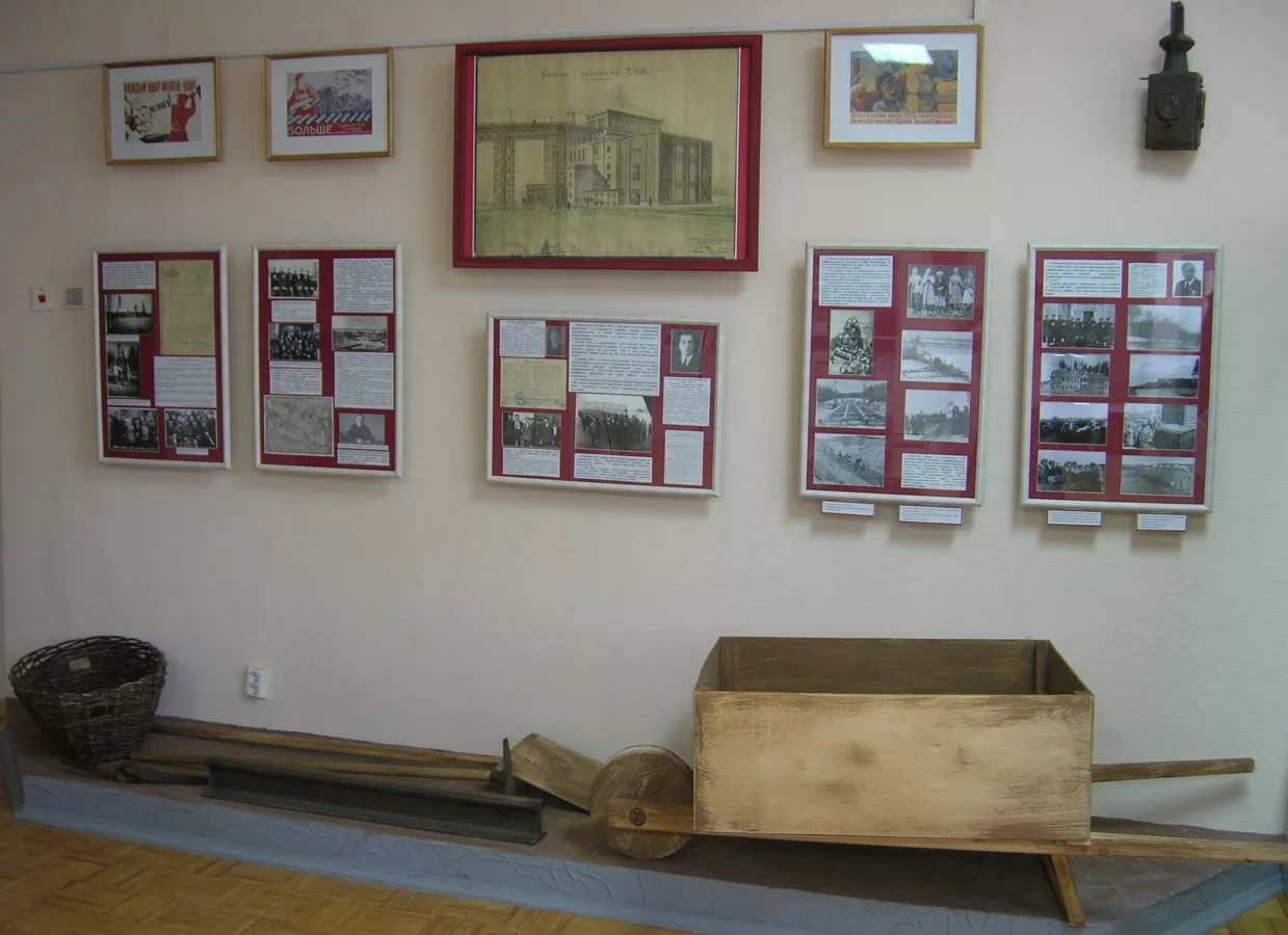 музей кирово. музей в кирово чепецке. 1917 год». музей кирово. кировский краеведческий музей киров.